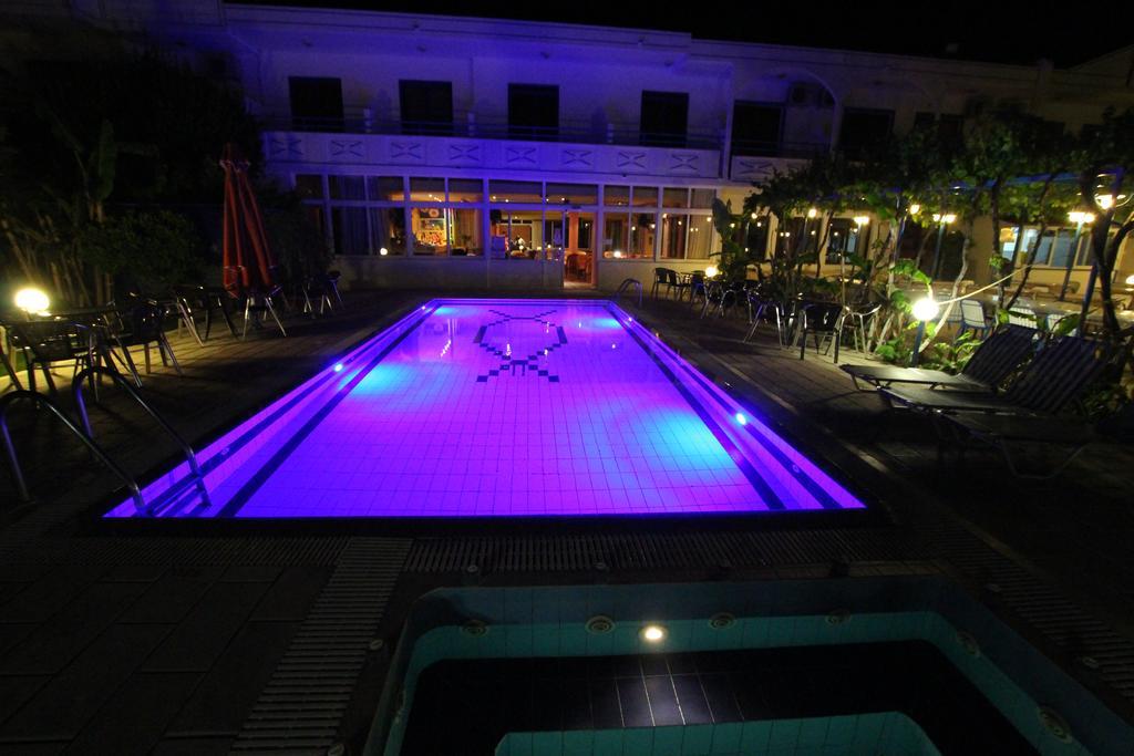 Garden Hotel Pastida Exterior foto