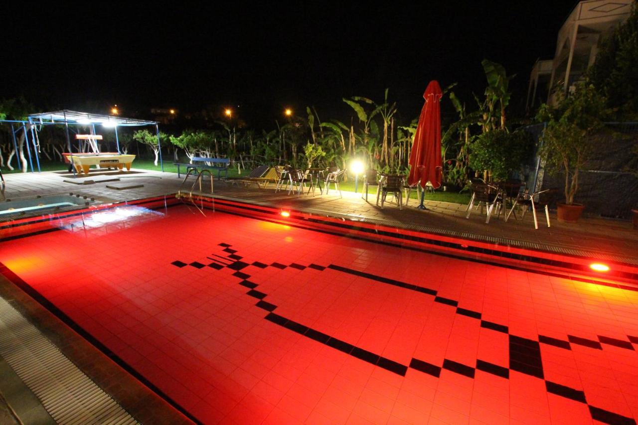 Garden Hotel Pastida Exterior foto